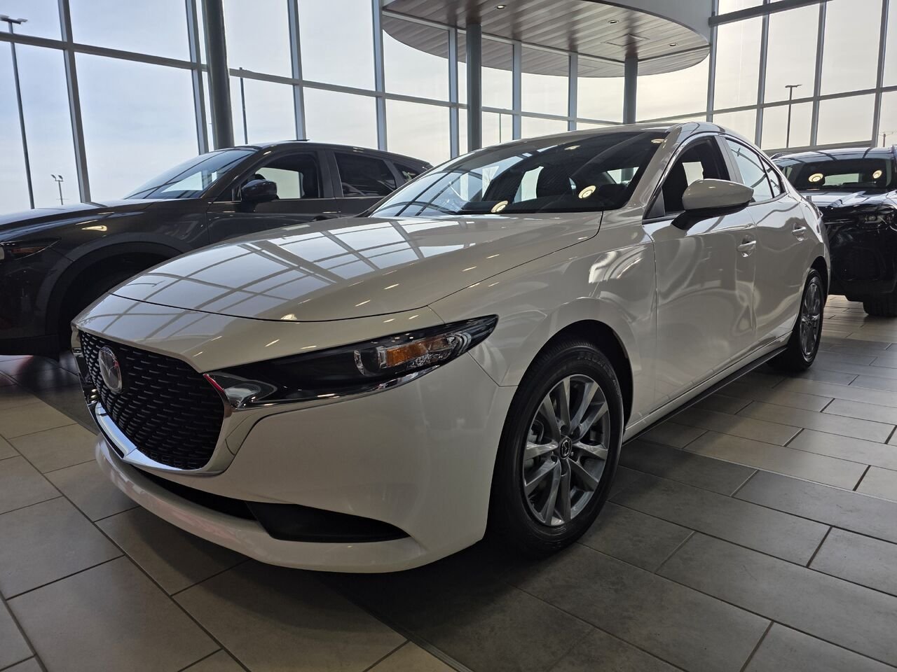 2025 Mazda Mazda3 Platinum Quartz Metallic Donnacona - photo #0