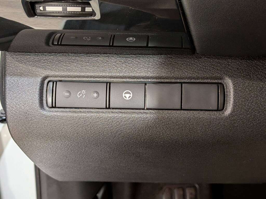 2024 Nissan Pathfinder S 4WD White Val-David - photo #33