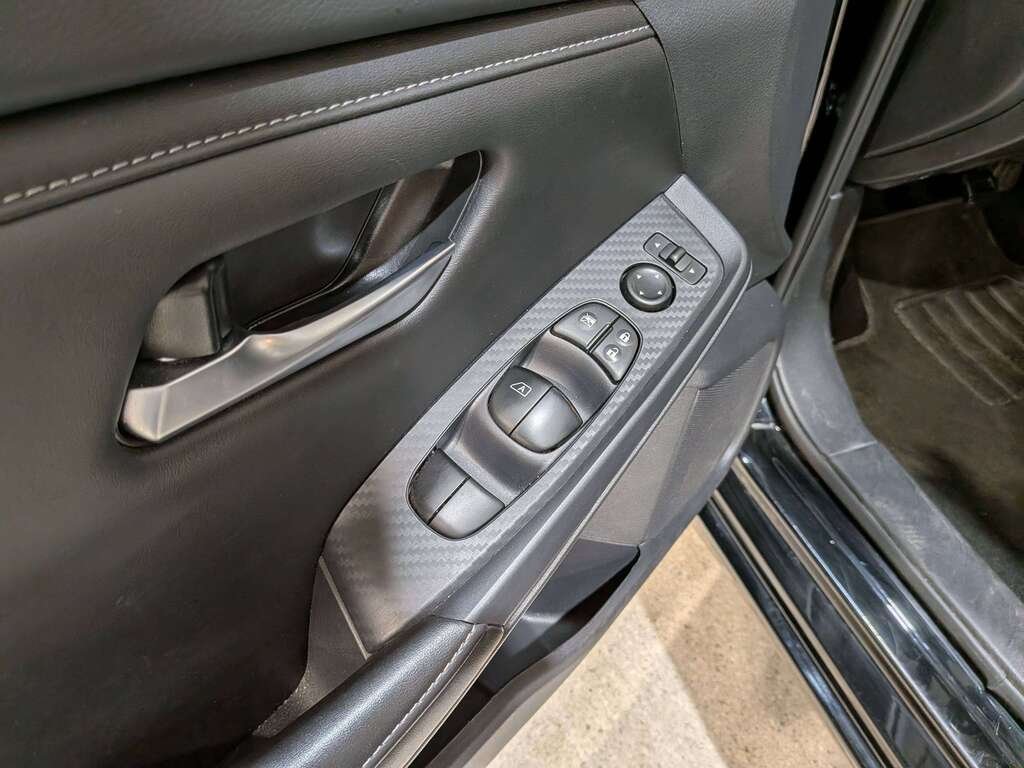 2024 Nissan Sentra SV CVT Black Val-David - photo #29