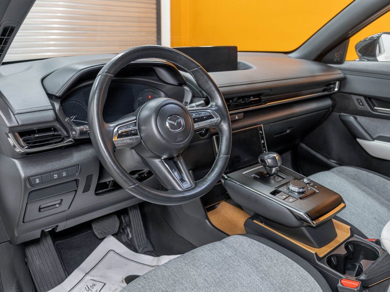 2023 Mazda MX-30 EV GS E-SKY *NAV* CHARGE RAPIDE SIEGES CHAUF REG ADAP White Saint-Jérôme - photo #1