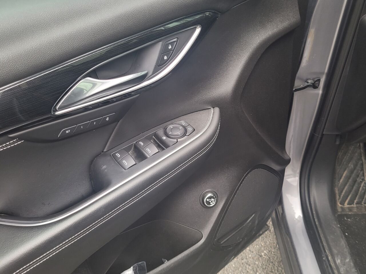 2026 Buick Envista Tourisme sport 4 portes TA Summit White Thetford Mines - photo #6