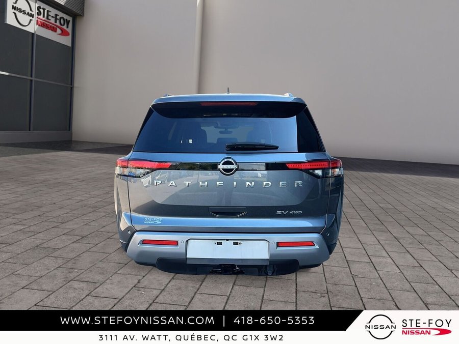 Nissan Pathfinder SV 4RM S6713 2024 Gris