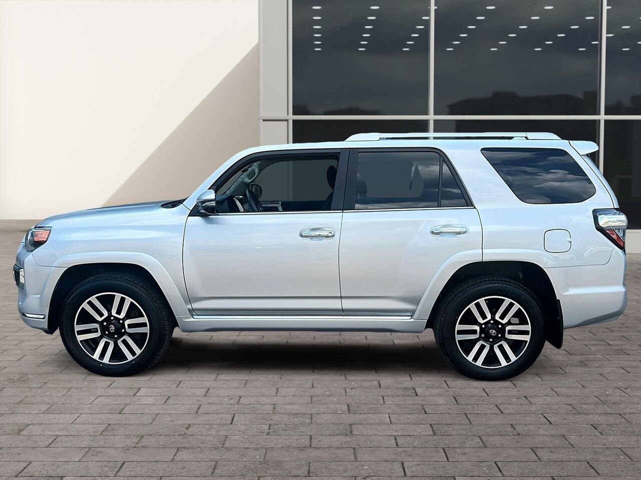2022 Toyota 4Runner LIMITED Black Québec - photo #4