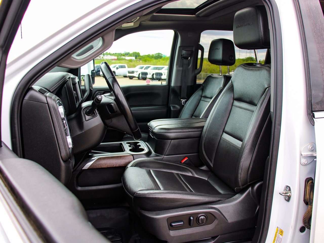 2023 GMC Sierra 2500HD 4WD Crew Cab 159 Denali White Sherwood Park - photo #30