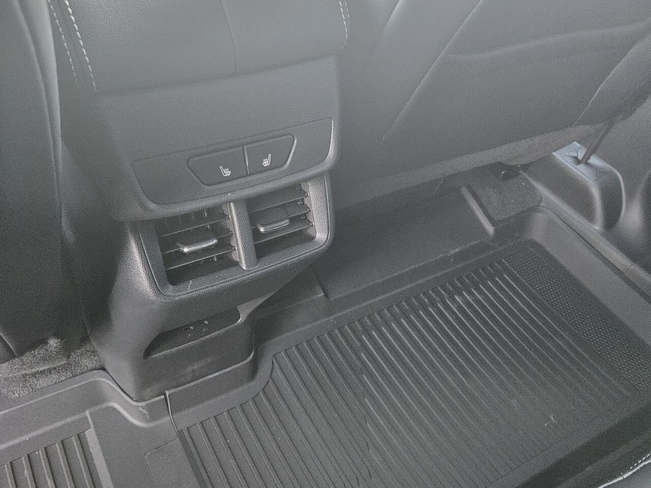 2026 GMC Terrain Élévation 4 portes TI Summit White Thetford Mines - photo #17