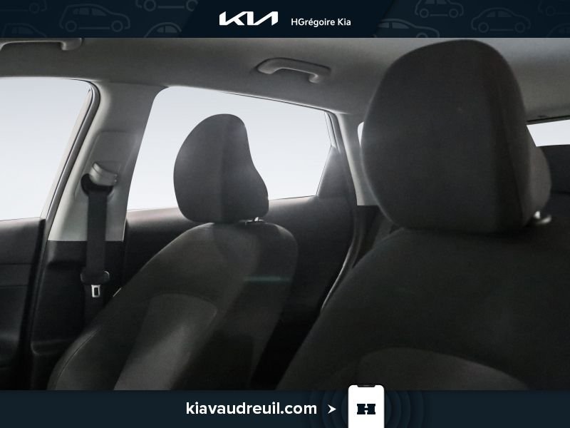 2024 Hyundai Kona Grey Laval - photo #8