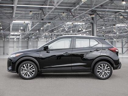 2025 Nissan Kicks Play 2025 Black