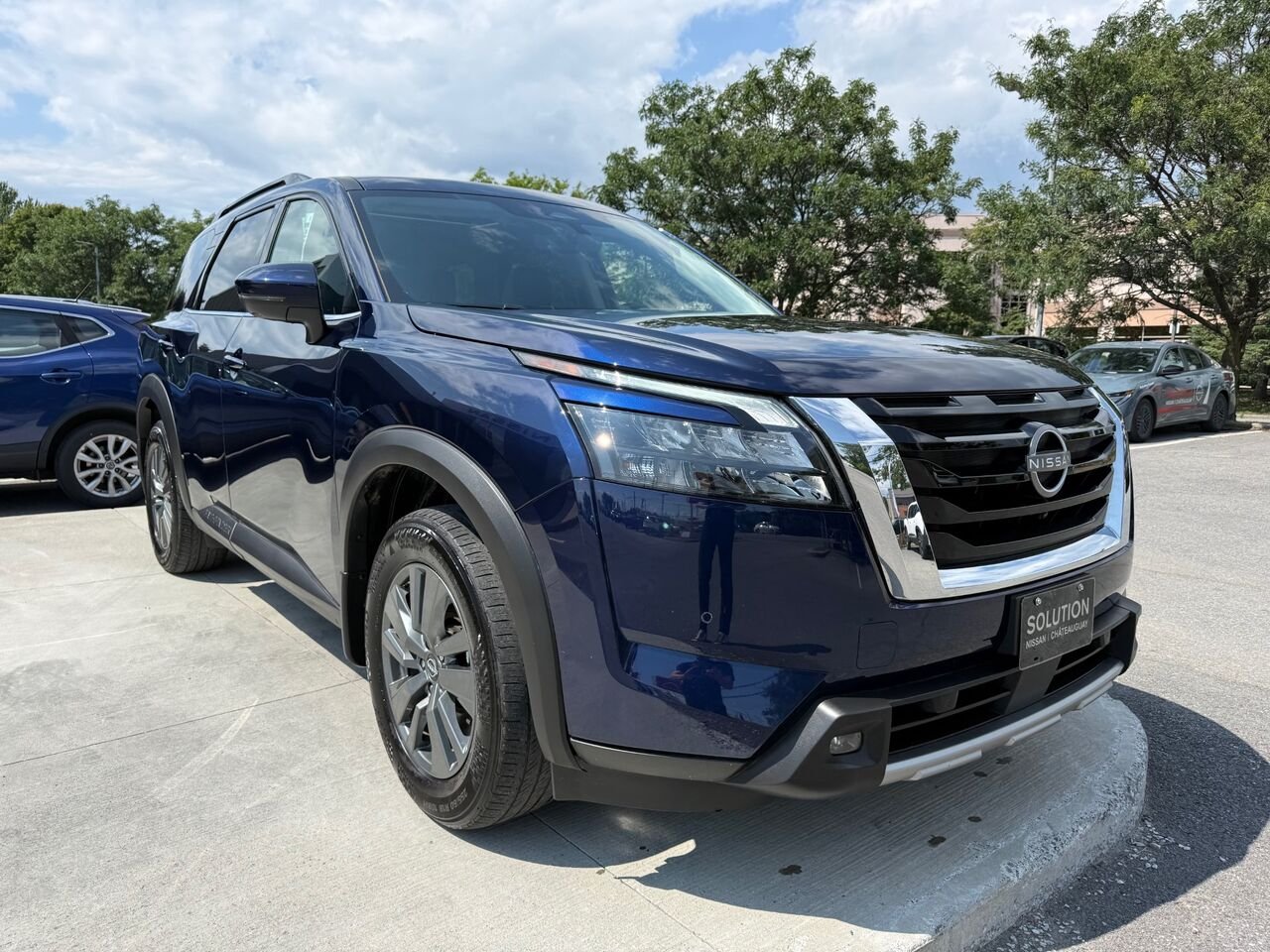 2024 Nissan Pathfinder Blue Châteauguay - photo #2