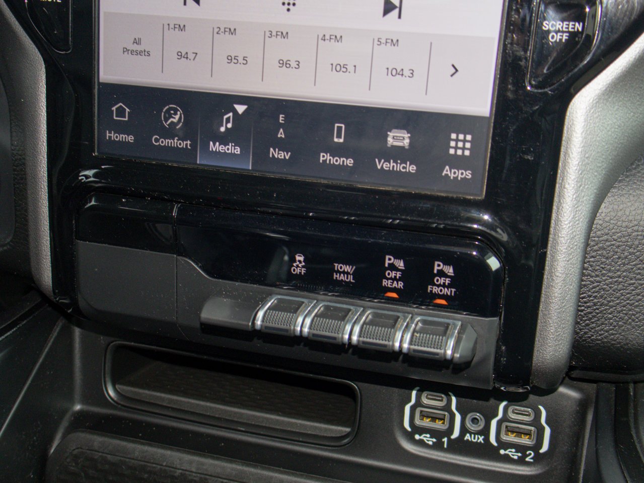2022 Ram 1500 Sport 4x4 Crew Cab 5'7 Box Black Sherwood Park - photo #28