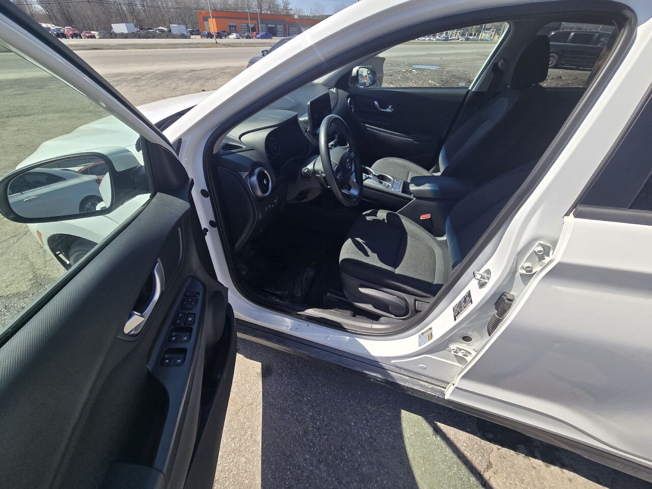 Hyundai Kona électrique 2023 Blanc Longueuil, - photo #8