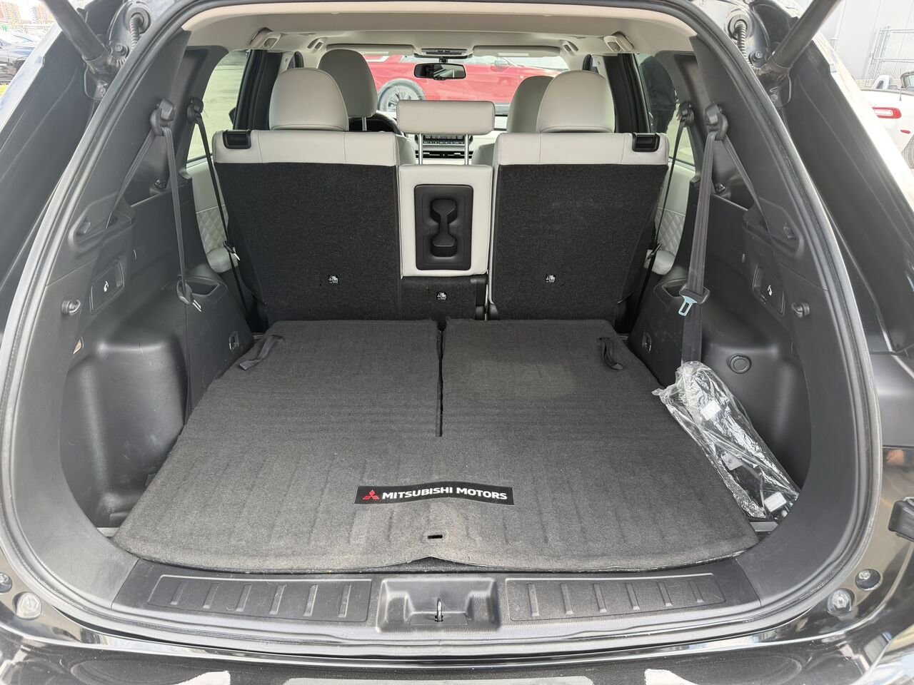 2022 Mitsubishi Outlander GT AWD 7 PASSAGERS Grey Laval - photo #16