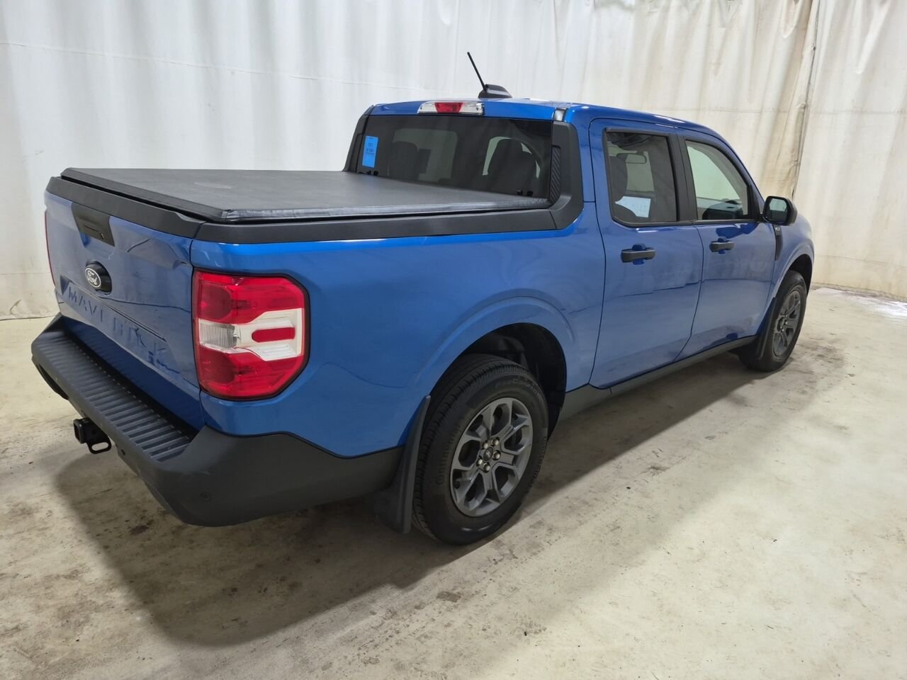 2025 Ford Maverick Blue Châteauguay - photo #5