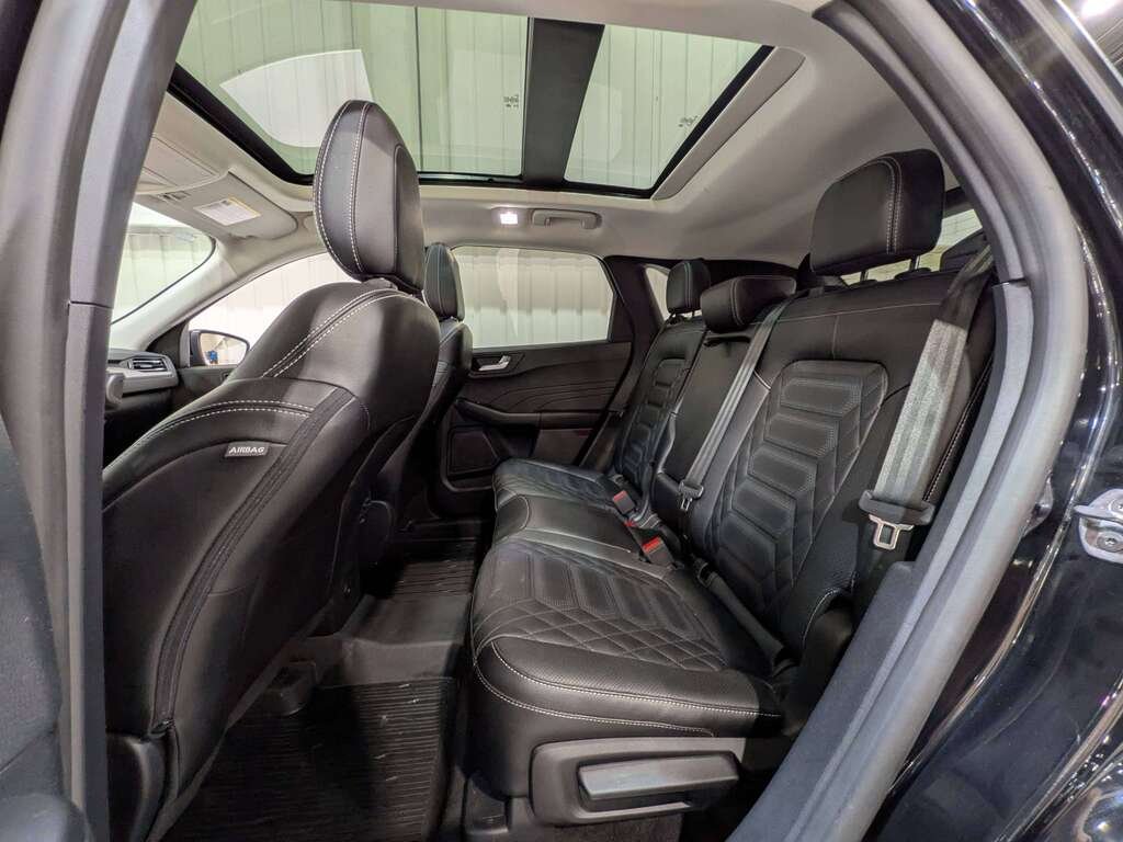 2024 Ford Escape PHEV FWD Black Val-David - photo #11