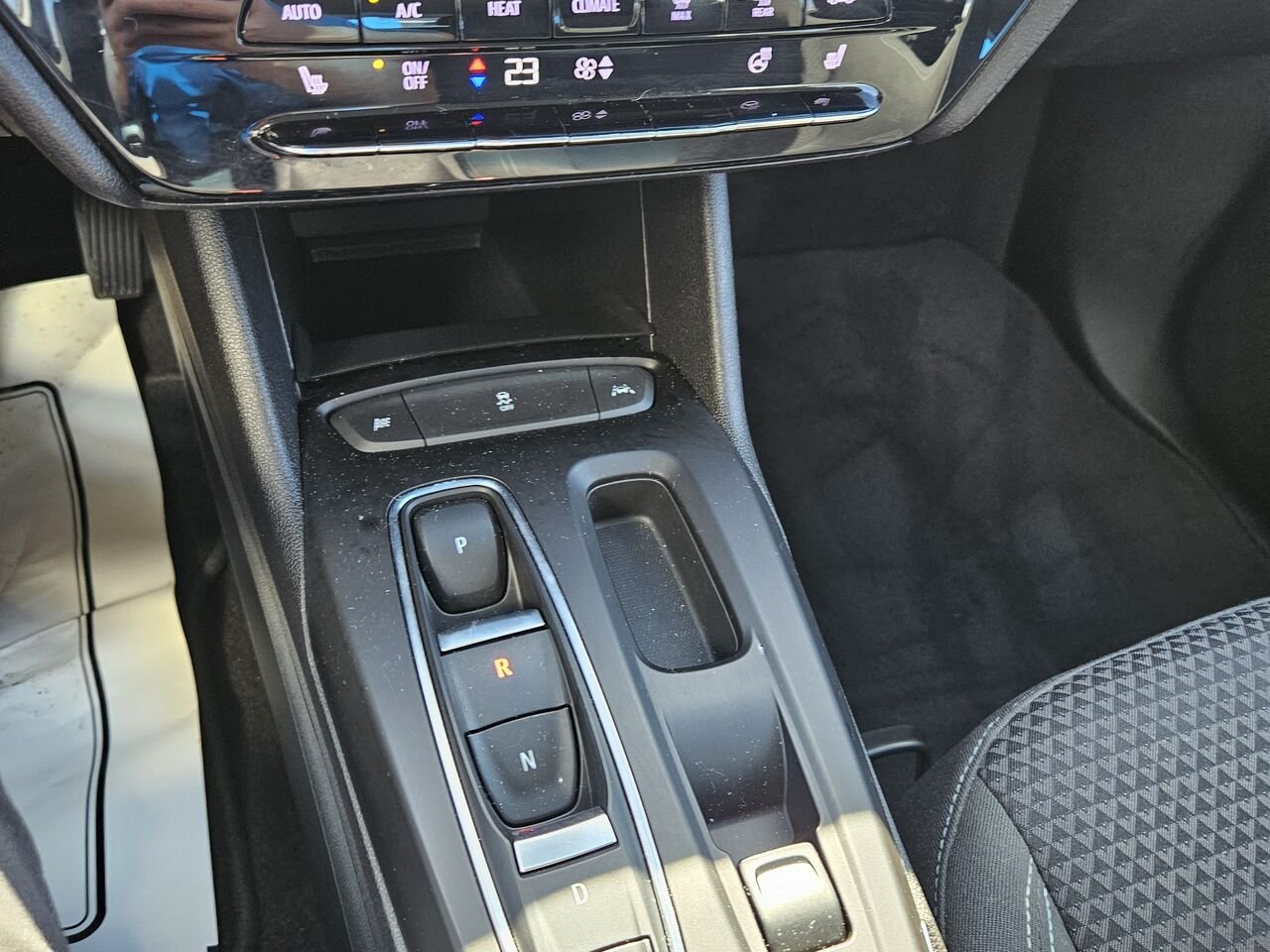 2022 Chevrolet Bolt EV 1LT familiale 5 portes Grey Thetford Mines - photo #11