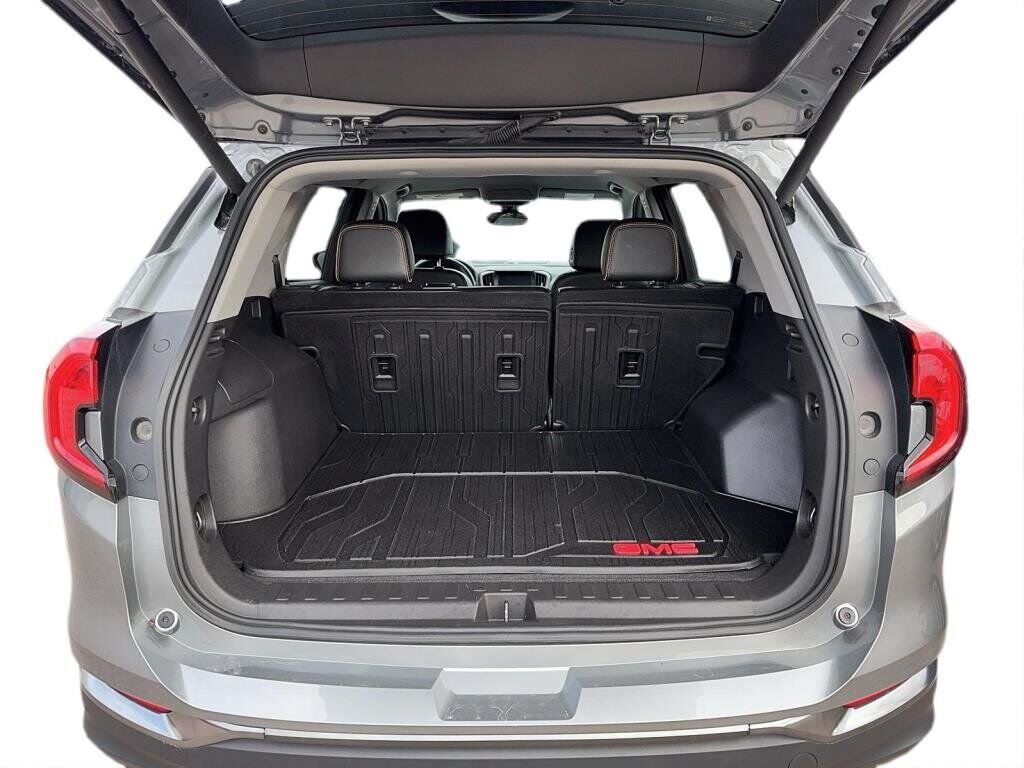 GMC Terrain NIV 3GKALYEGXPL208579 2023 Gris Baie-Comeau - photo #5