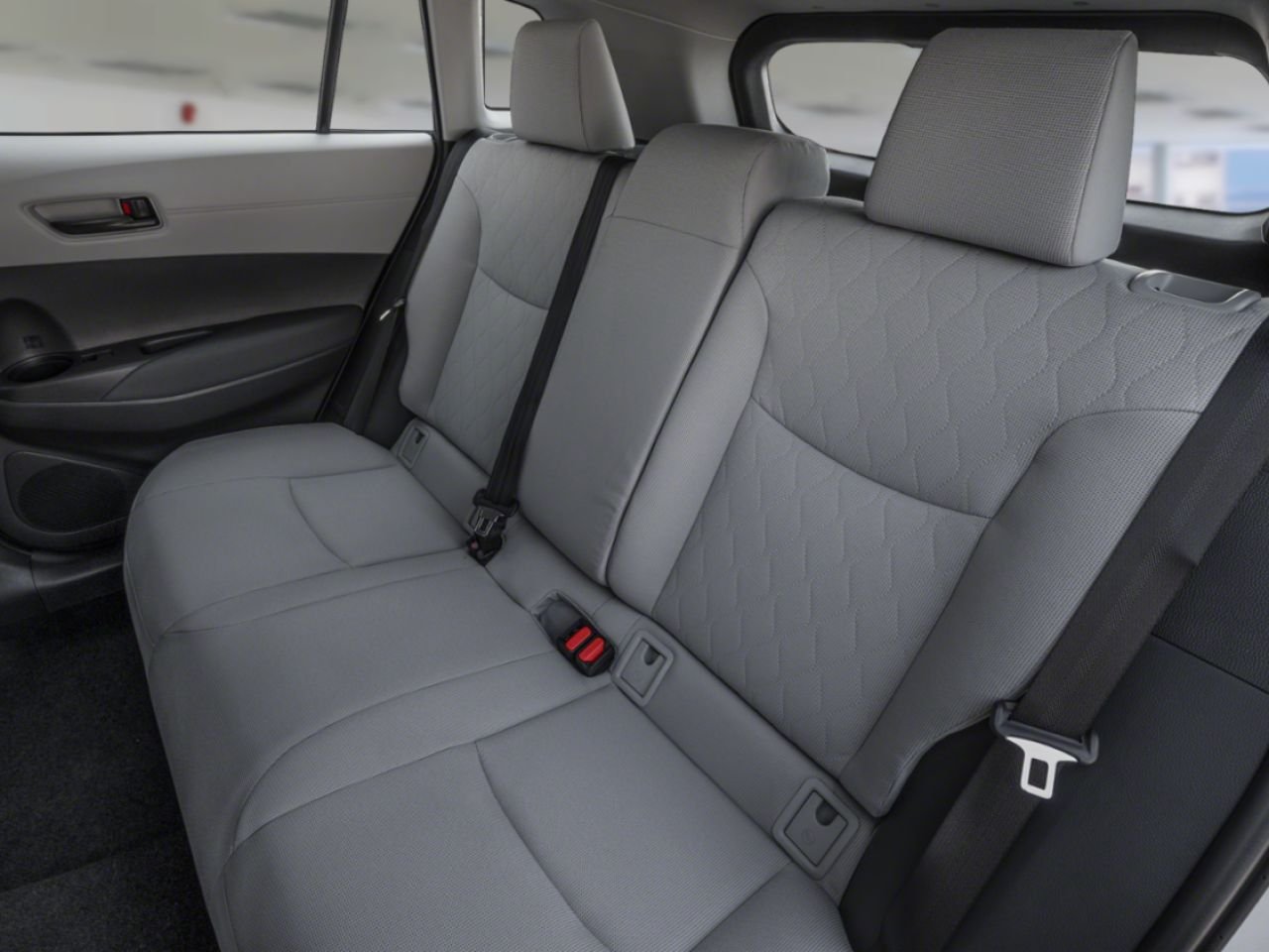 2026 Toyota Corolla Cross L TI Wind Chill Pearl Val-d'Or - photo #7