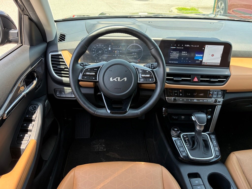 2024 Kia Seltos Black Gatineau - photo #13
