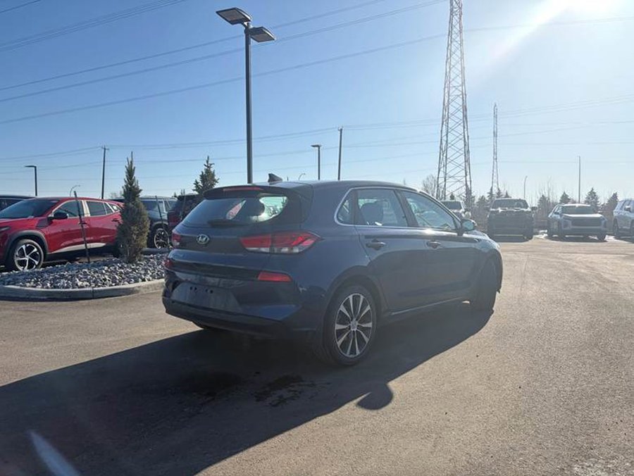 2018 Hyundai Elantra GT 2018 Blue