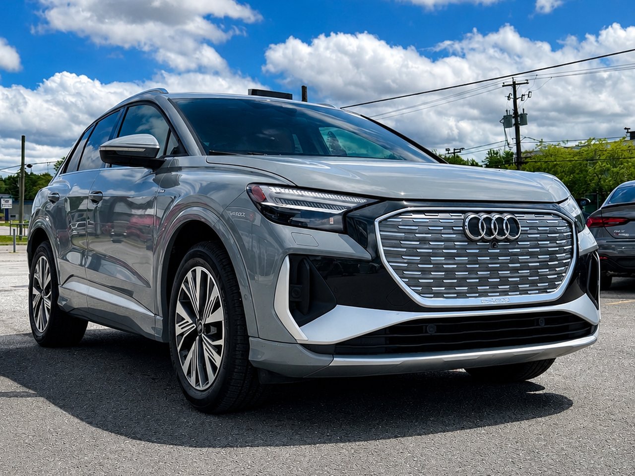 Audi Q4 e-tron 2023 Gris Granby - photo #8