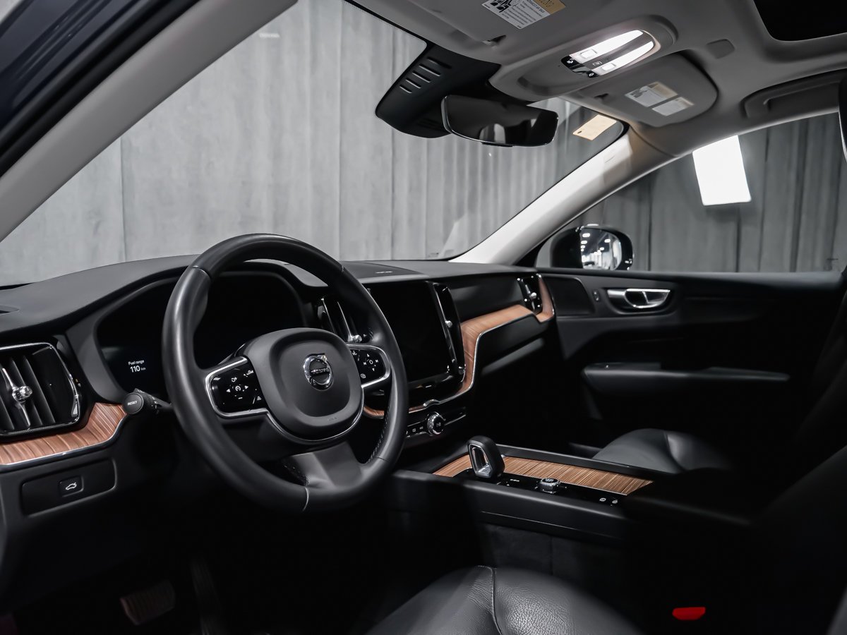 2023 Volvo XC60 B6 PLUS DARK CLIMATE Blue Montreal - photo #6