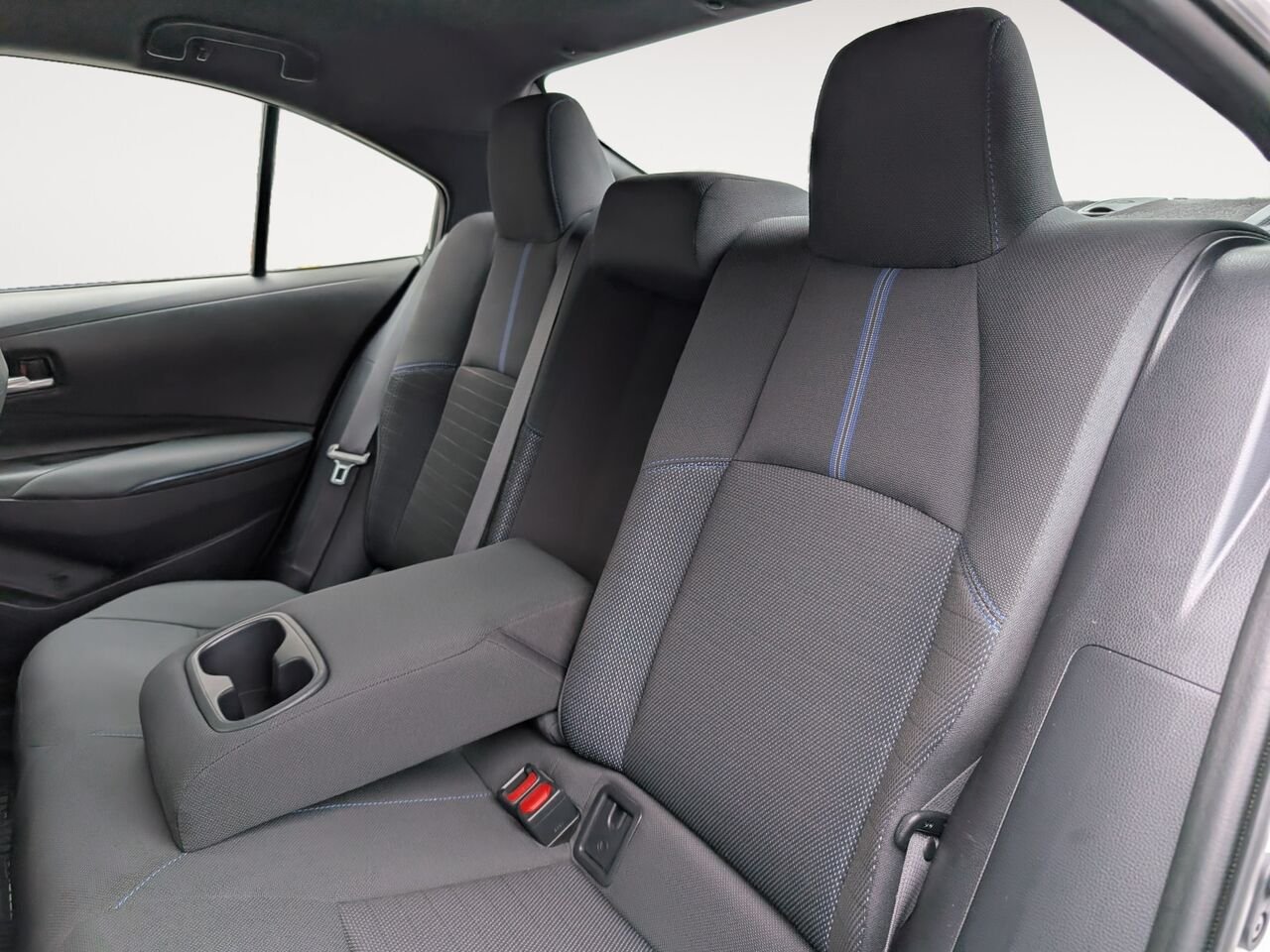Toyota Corolla SE/SIÈGES CHAUFFANTS/AC/CAMÉRA DE RECUL/BLUETOOTH 2022 Blanc Sherbrooke - photo #8