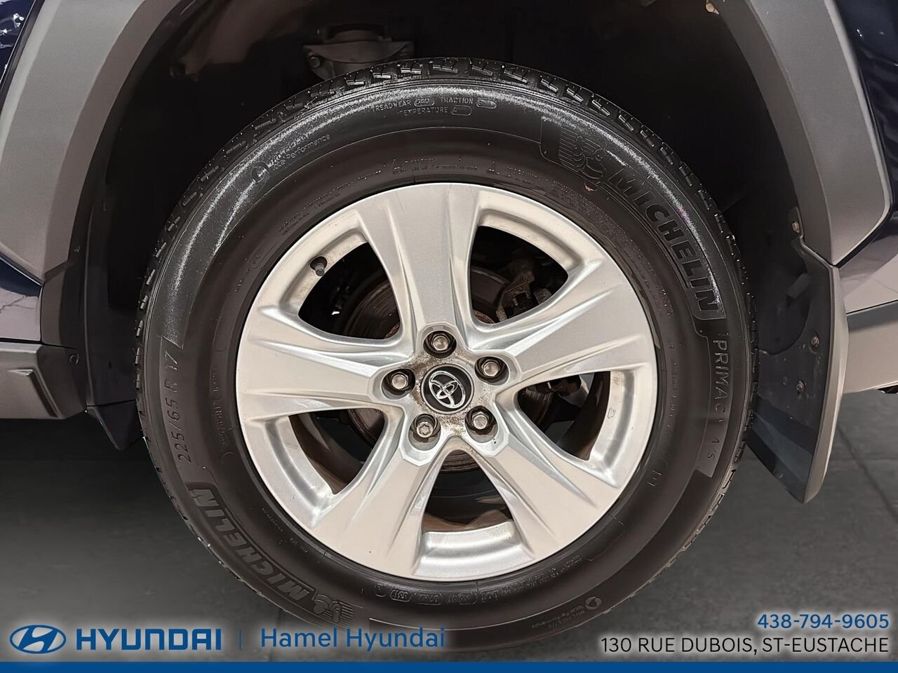 2019 Toyota RAV4 Blue Saint-Eustache - photo #5