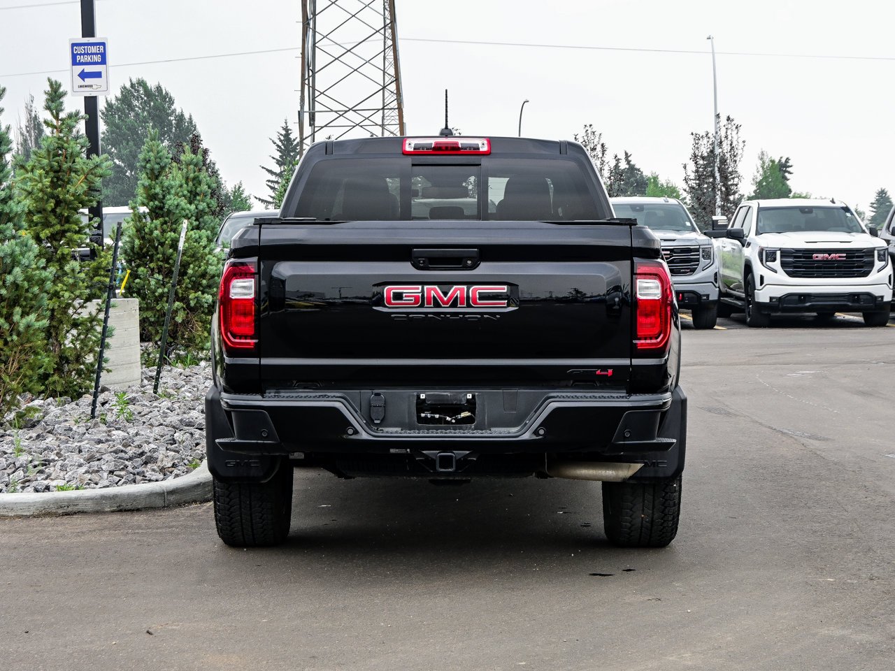 2025 GMC Canyon 4WD Crew Cab AT4 Black Sherwood Park - photo #11