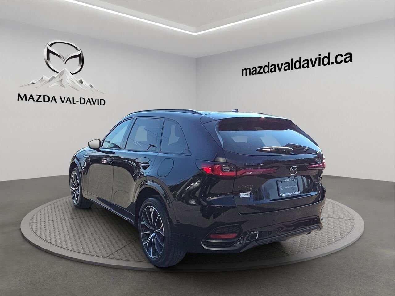 2026 Mazda CX-70 MHEV Signature TI Jet Black Mica Val-David - photo #18