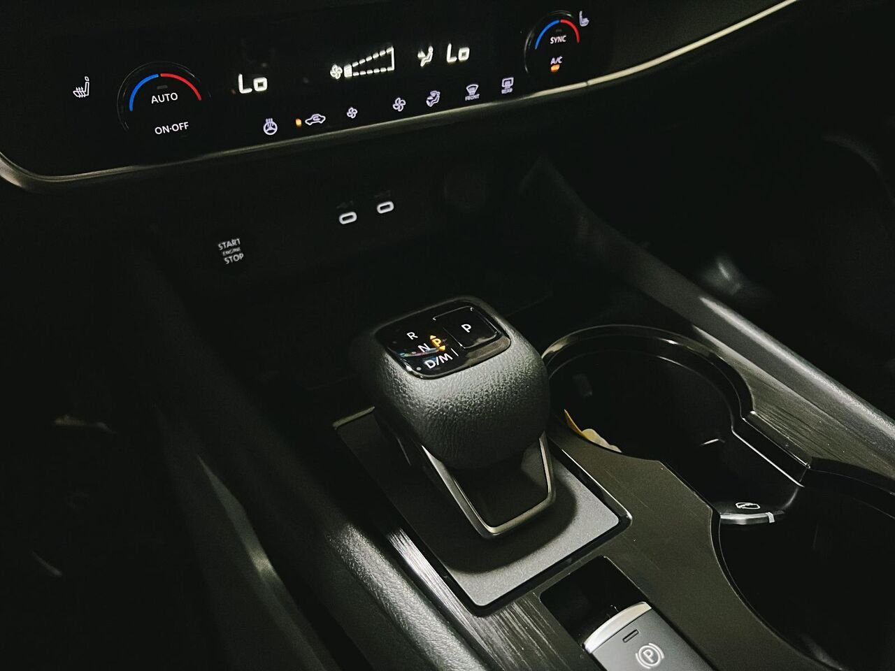 2024 Nissan Rogue S Black Québec - photo #14