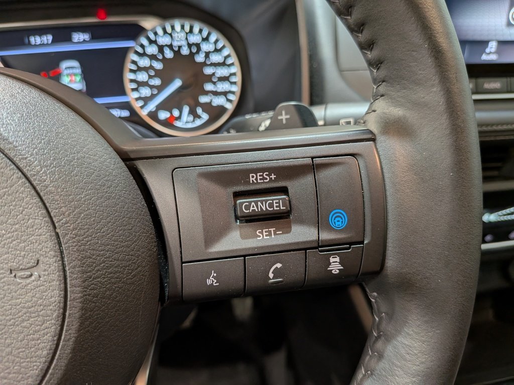 Nissan Rogue AWD SV Moonroof 2024 Noir Val-David - photo #16