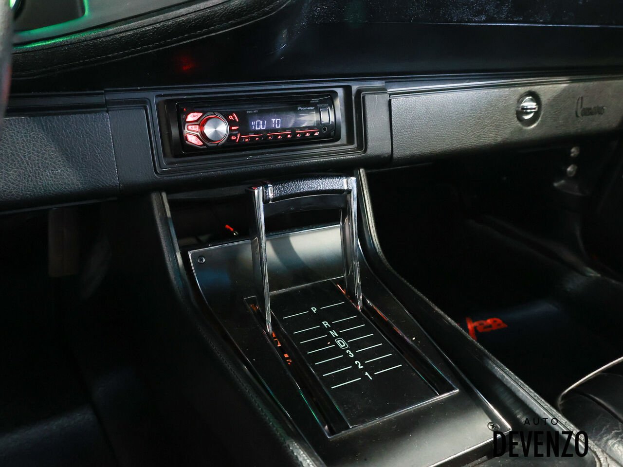 1971 Chevrolet Camaro Z28 Orange Saint-Eustache - photo #14