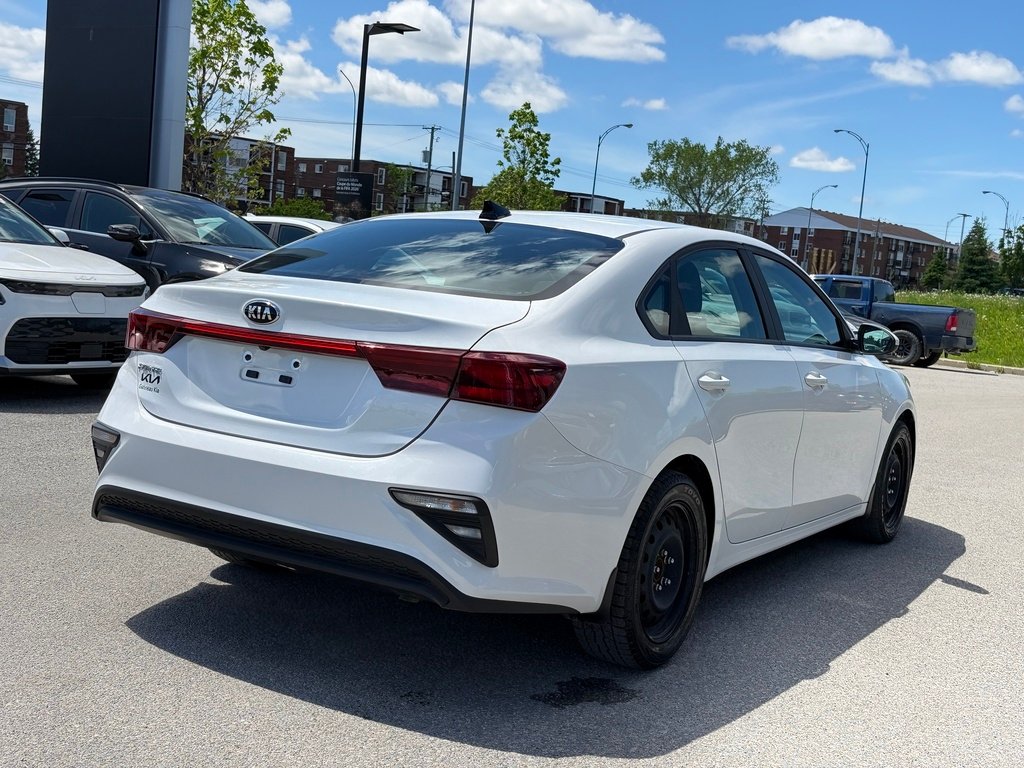 2021 Kia Forte White Gatineau - photo #5