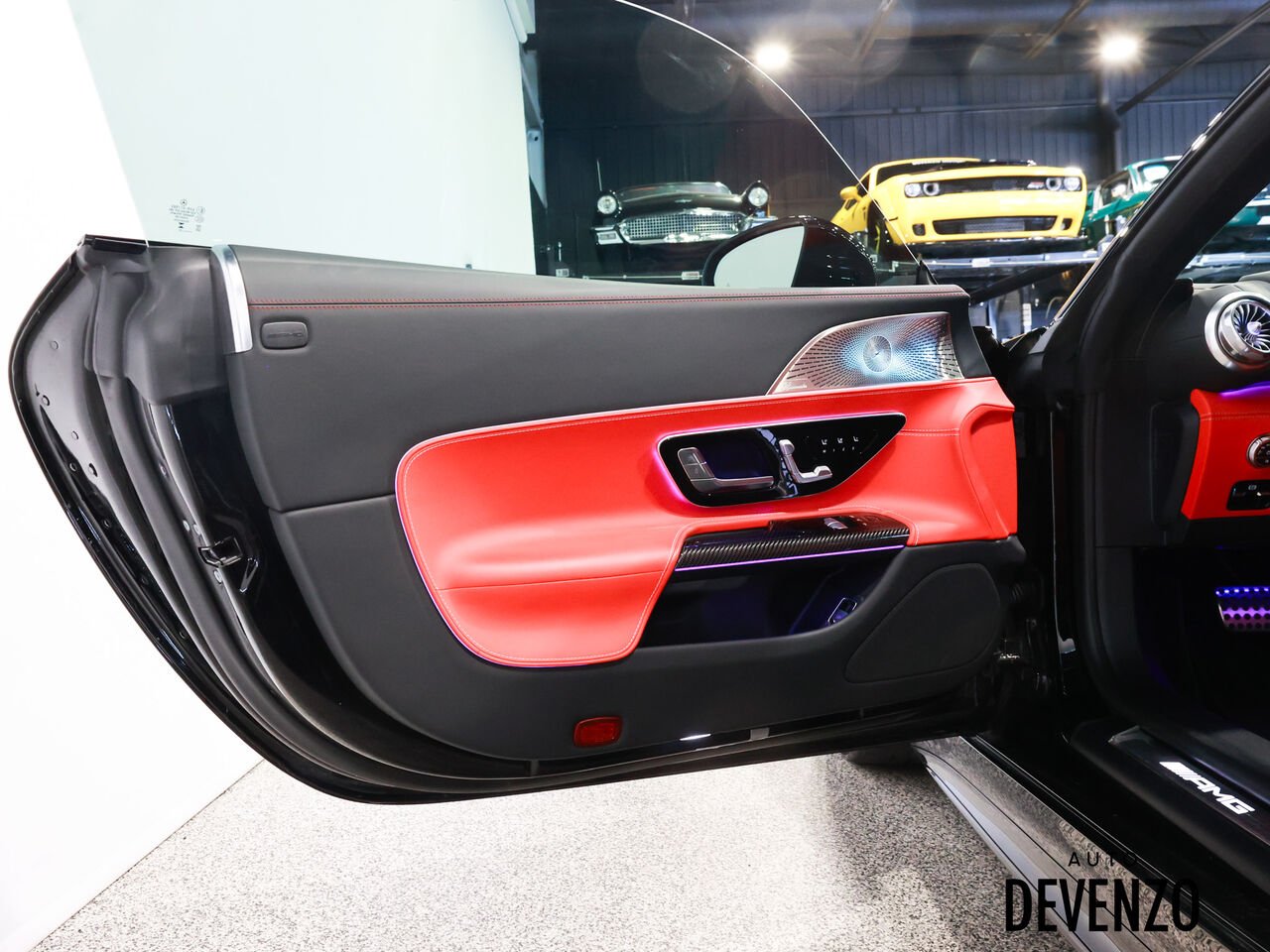 2024 Mercedes-Benz GT AMG Black Saint-Eustache - photo #8