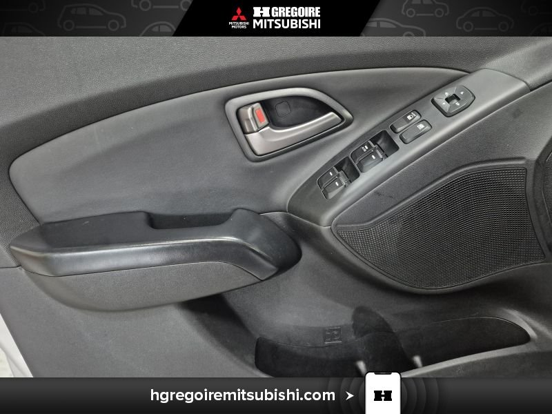 2015 Hyundai Tucson Silver Blainville - photo #12