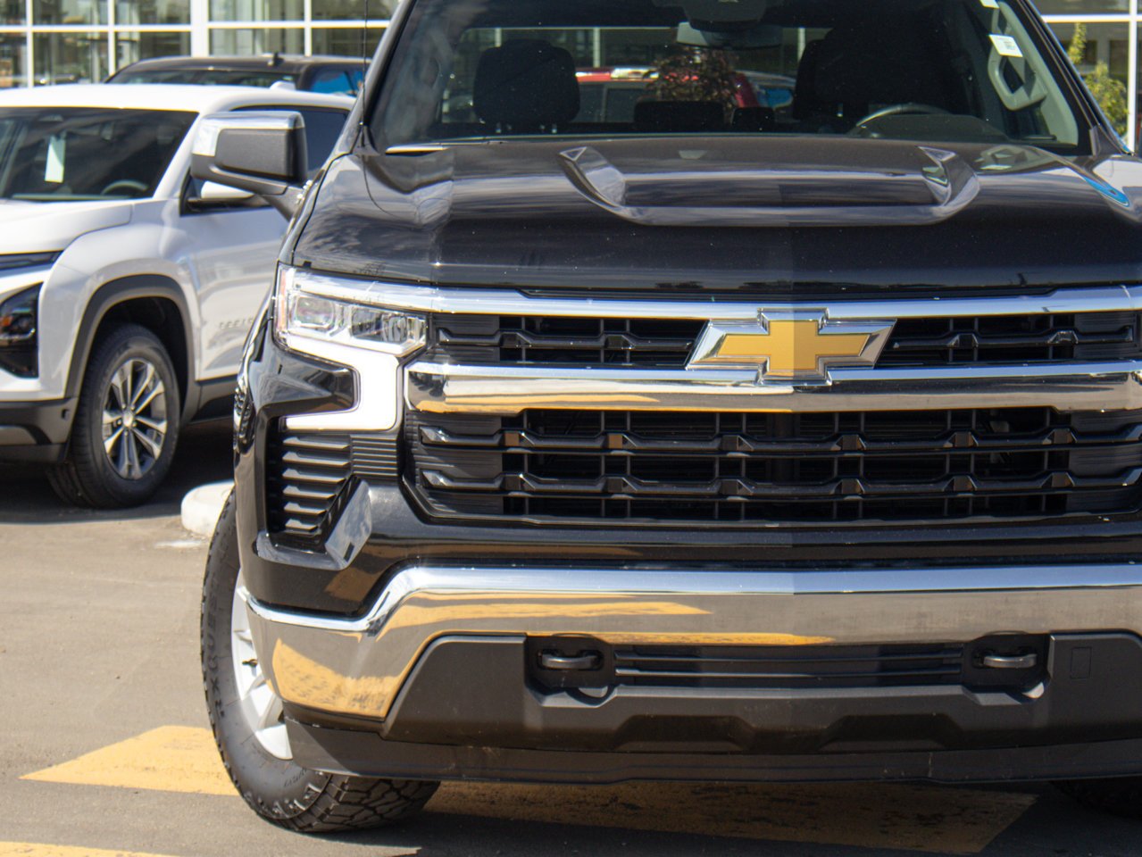 2025 Chevrolet Silverado 1500 4WD Crew Cab 147 LT Black Sherwood Park - photo #4