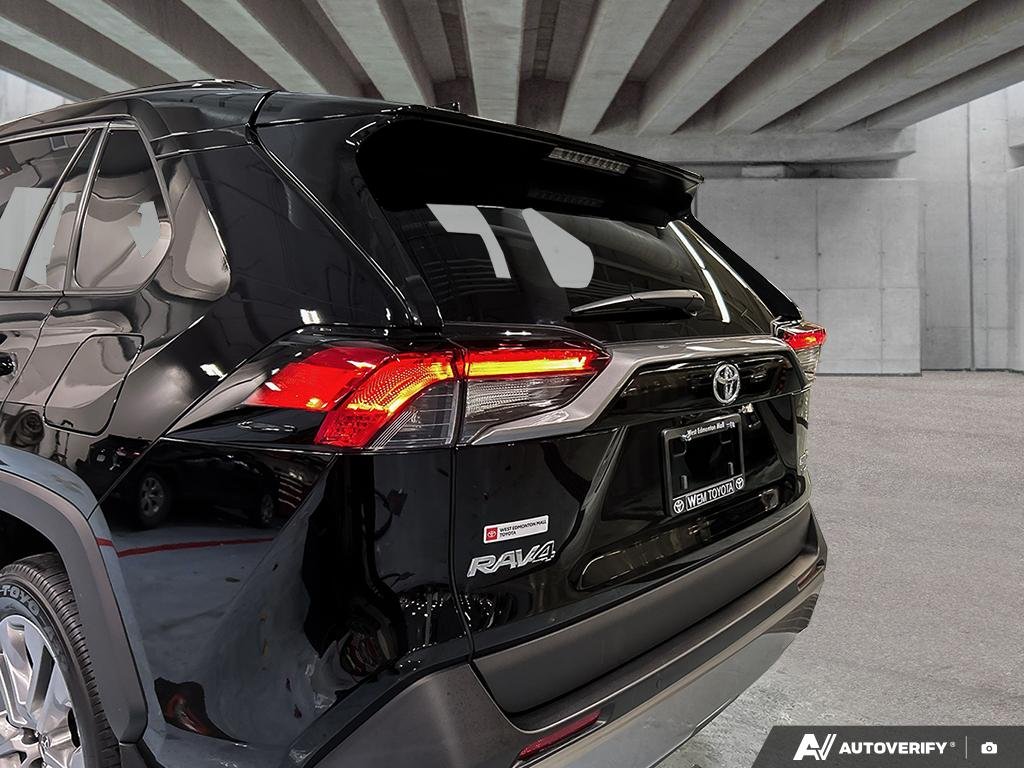2023 Toyota RAV4 2601733A | Limited 0218 Midnight Bla Edmonton - photo #10