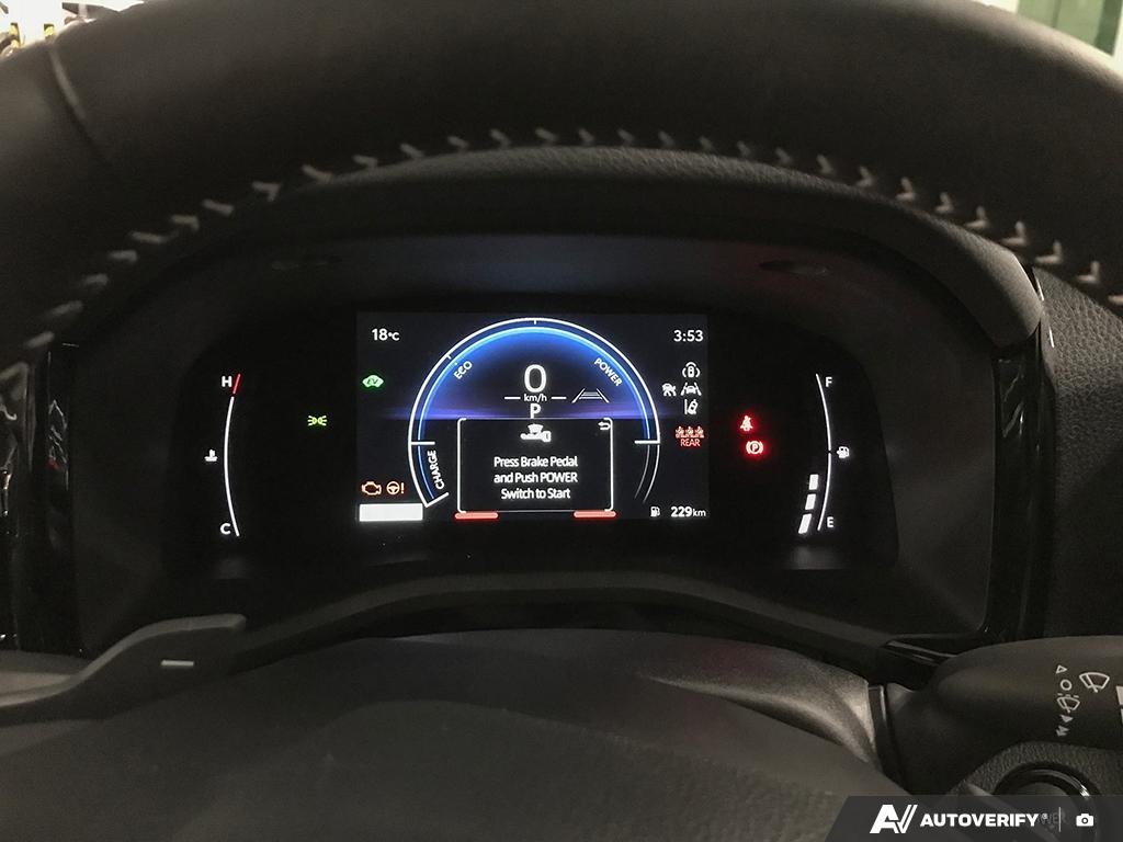 2025 Toyota Camry S2501988 | SE Upgrade White Edmonton - photo #14