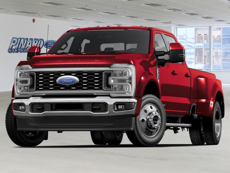 Ford Super Duty F-450 DRW 2026 2026 Rouge rubis métallisé teinté verni