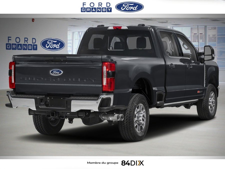 Ford Super Duty F-250 SRW LARIAT cabine 6 places 4RM caisse de 8 pi 2026 Noir agate métallisé
