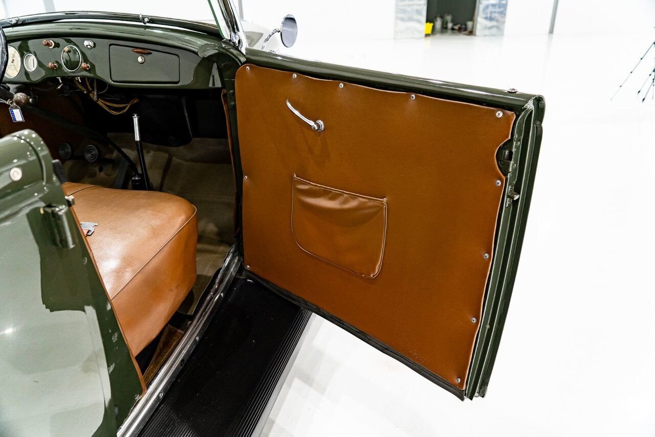 1936 Ford Model 48 Phaeton PRIX EN USD | Beautifully presented in original condition Green Montreal - photo #73