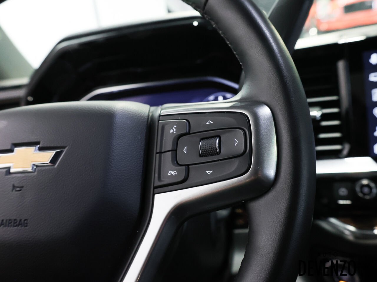 2025 Chevrolet Silverado 2500HD White Saint-Eustache - photo #18