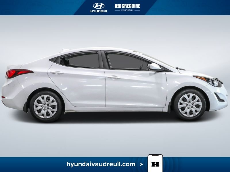 2016 Hyundai Elantra White Laval - photo #12