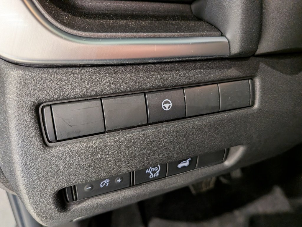 Nissan Rogue AWD SV Moonroof 2024 Noir Val-David - photo #21