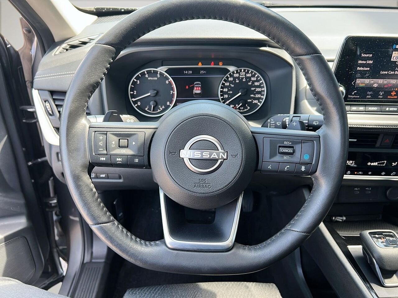 2024 Nissan Rogue SV TOIT OUVRANT Grey Québec - photo #11