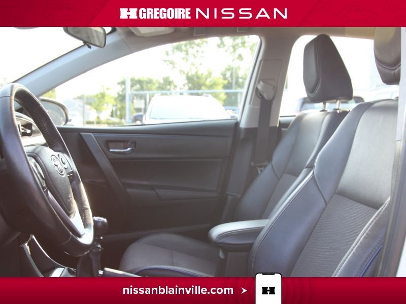 2017 Toyota Corolla White Blainville - photo #12