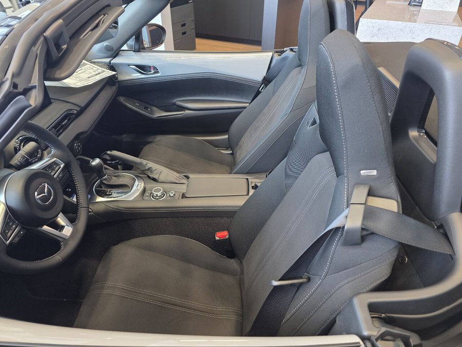 Mazda MX-5 2026 2026 Gris aéro métallisé