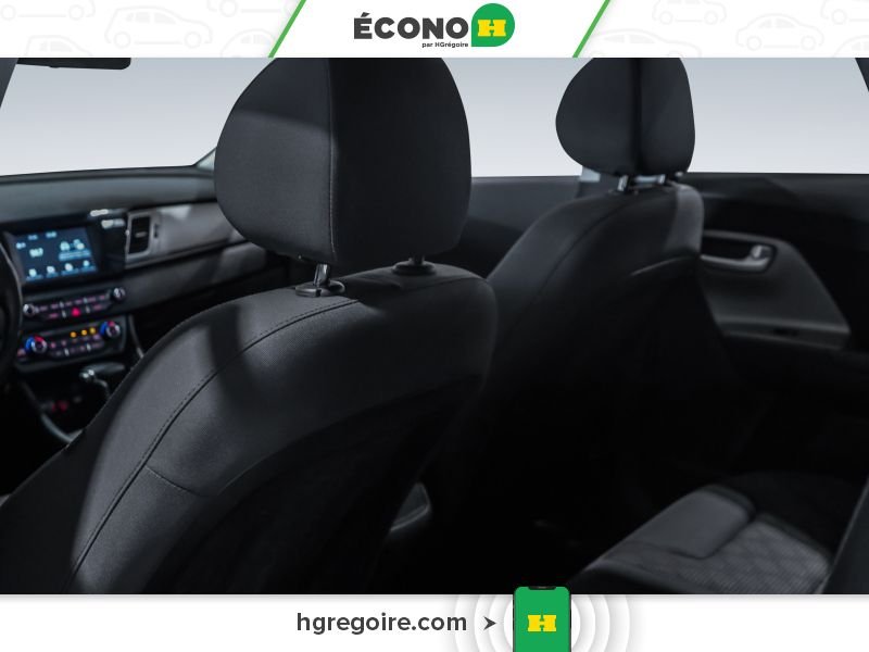 2018 Kia Niro White Laval - photo #17