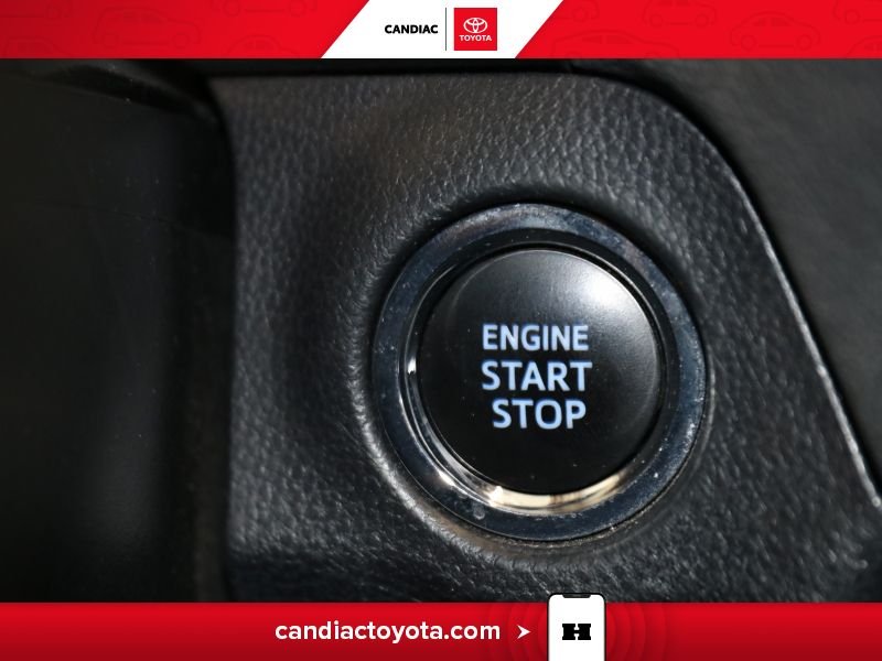 Toyota Rav 4 2019 Bleu Blainville - photo #27