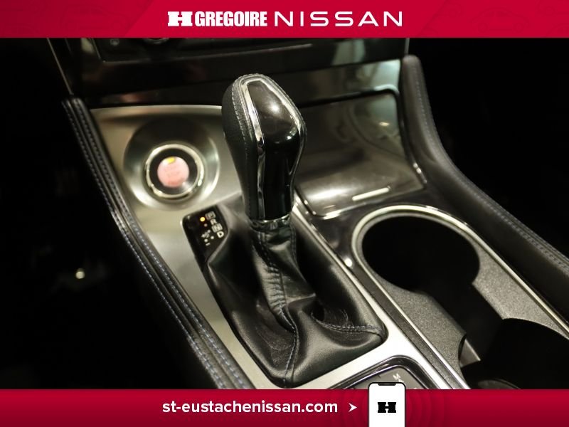 2017 Nissan Maxima White Laval - photo #34