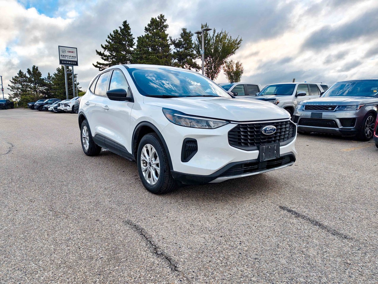 2025 Ford Escape Active AWD White Sherwood Park - photo #5